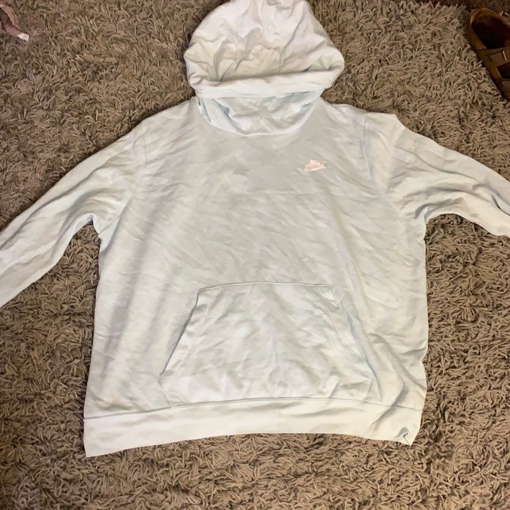 super cute cowl neck nike sweatshirt. worn once!